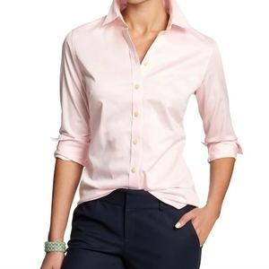 Banana Republic light pink tailored shirt size 4